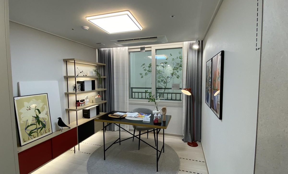 Home 15 84A 작은방