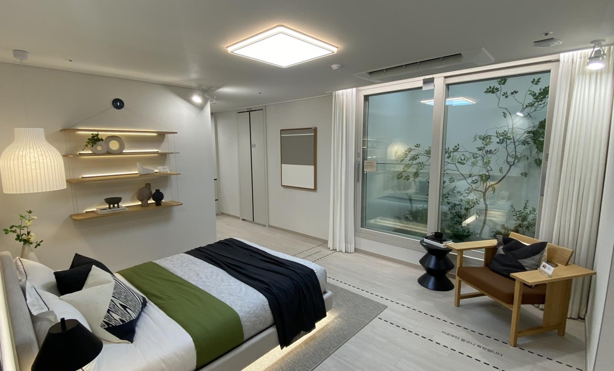 Home 16 84A 작은방